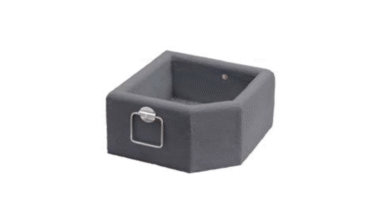 Concrete flowerpot with handles